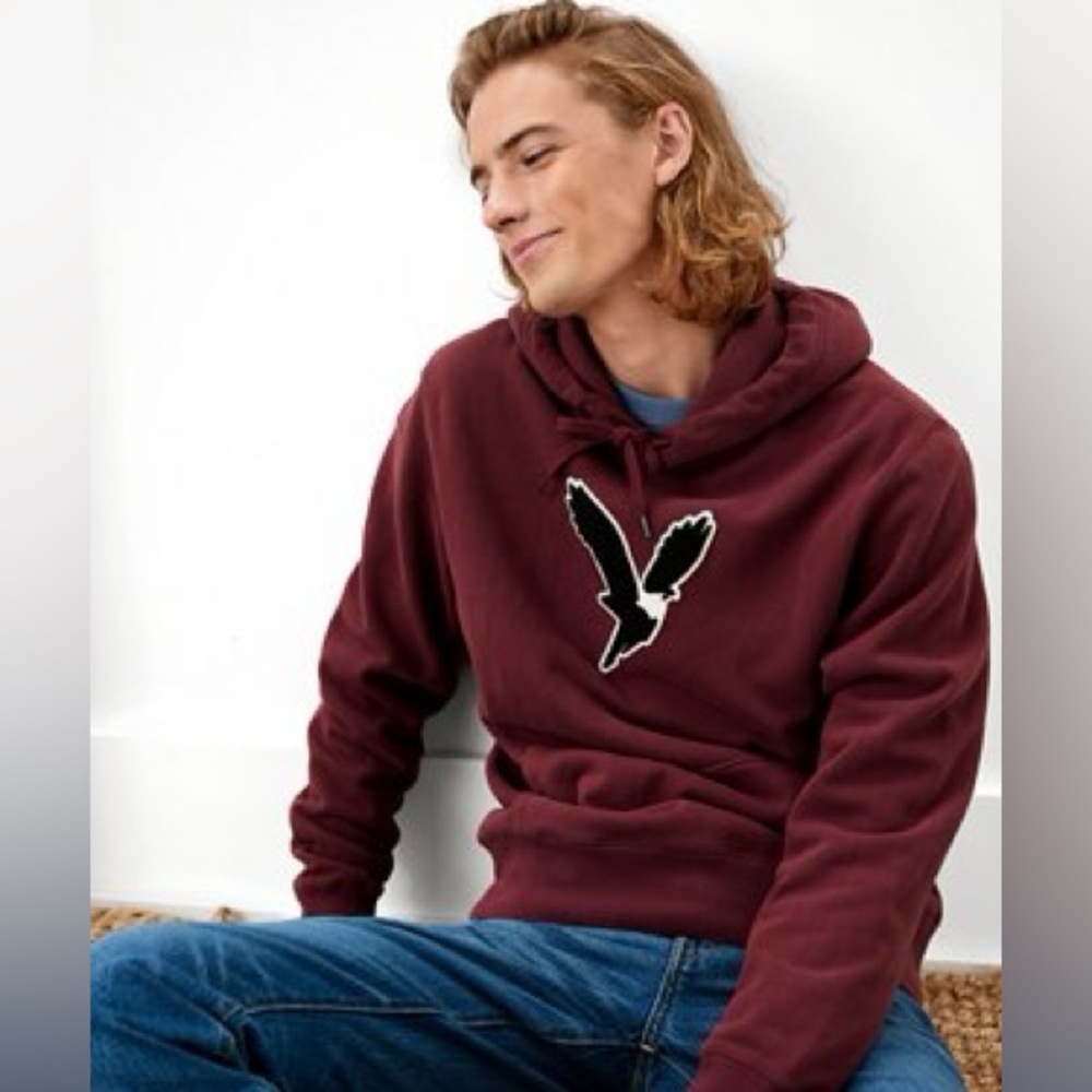 American Eagle Supersoft red logo graphic hoodie with gray hood size M-tall